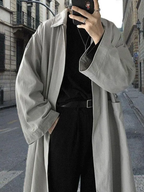 Новое осеннее мужское повседневное длинное пальто, свободная универсальная корейская версия, ветровка, прочный съемный внутренний жилет из полиэстера
Новое осеннее мужское повседневное длинное пальто, свободная универсальная корейская версия, ветровка, прочный съемный внутренний жилет из полиэстера