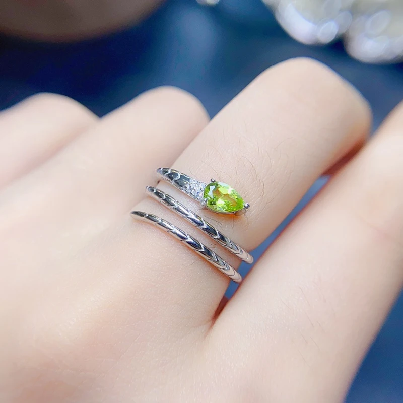 Natural olivine ring simple and exquisite women's new 925 sterling silver new store promotion Wedding Engagement Christmas Gifts
Natural olivine ring simple and exquisite women's new 925 sterling silver new store promotion Wedding Engagement Christmas Gifts