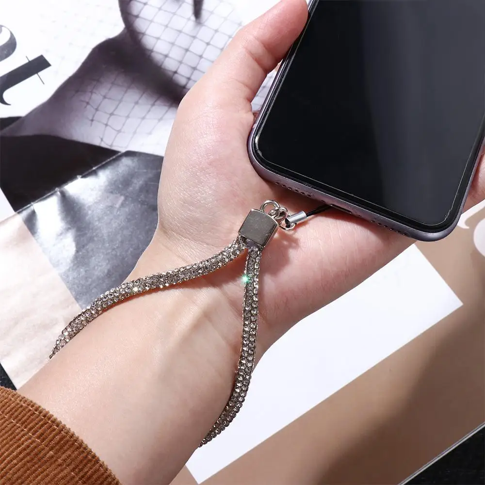 Phone Charm Mobile Phone Strap Diamond Pendant Short Phone Wrist Chain Anti-lost Lanyard Cellphone Chain Mobile Phone Lanyard
Phone Charm Mobile Phone Strap Diamond Pendant Short Phone Wrist Chain Anti-lost Lanyard Cellphone Chain Mobile Phone Lanyard