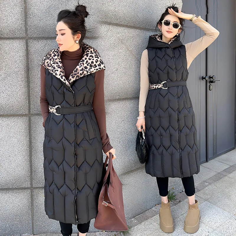 Leopard Print Women Winter Cotton Vest Color Blocked Waist-cinching Sleeveless Padded Coat For Lady Long Over-the-knee Lady Coat
Leopard Print Women Winter Cotton Vest Color Blocked Waist-cinching Sleeveless Padded Coat For Lady Long Over-the-knee Lady Coat