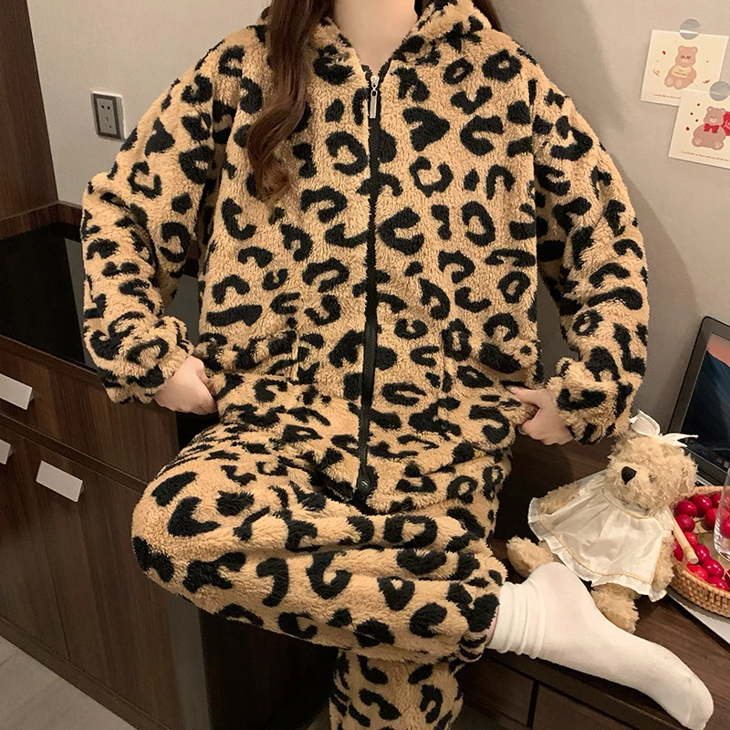 Pajama Sets Orange Women Fleece Sleepwear Soft Lace Up Purple Cap Sleeve Seasonal Girl Checkered Modern Velvet Sleepwears Simple
Pajama Sets Orange Women Fleece Sleepwear Soft Lace Up Purple Cap Sleeve Seasonal Girl Checkered Modern Velvet Sleepwears Simple