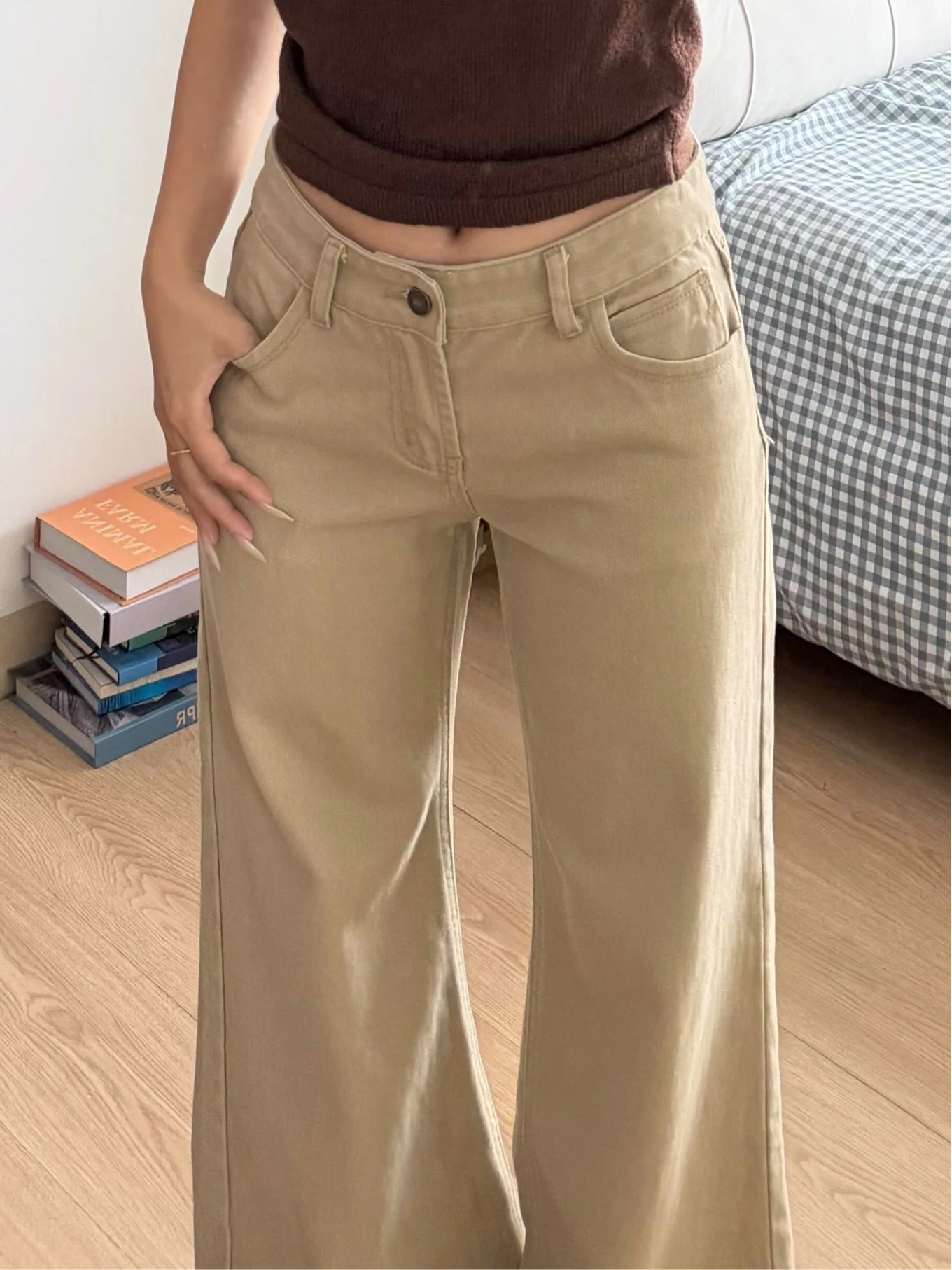 Khaki Low Waist Flared Jeans Women's Summer New Loose Slimming Bell Bottoms Casual Style Vintage Washed Wide Leg Pants
Khaki Low Waist Flared Jeans Women's Summer New Loose Slimming Bell Bottoms Casual Style Vintage Washed Wide Leg Pants