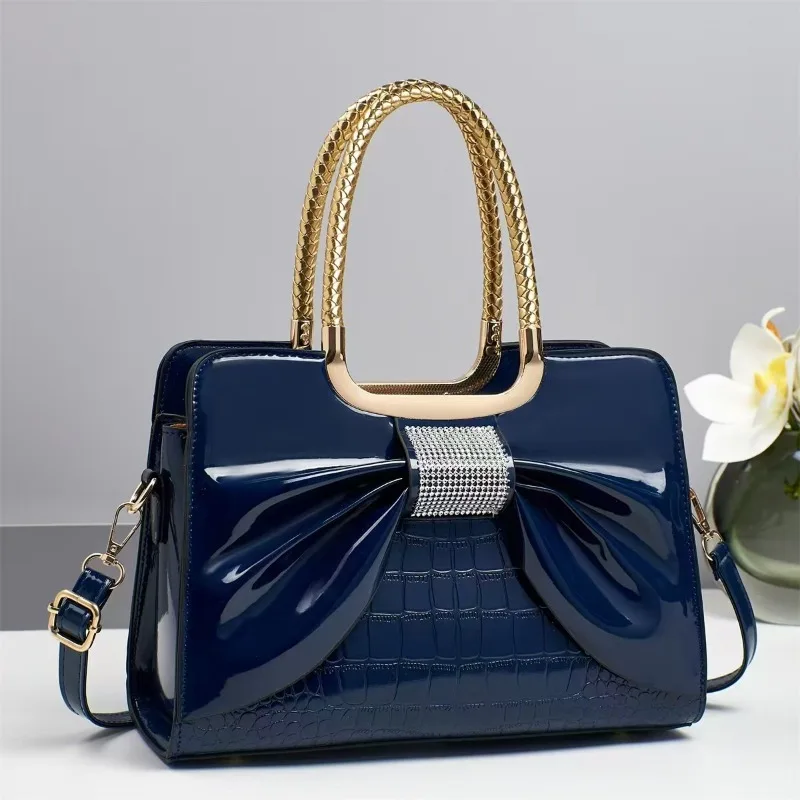 Light Luxury Brand Handbag Women's 2025 New High-end Butterfly Shoulder Bag Sweet Designer Bright Leather Crossbody Tote Bag
Light Luxury Brand Handbag Women's 2025 New High-end Butterfly Shoulder Bag Sweet Designer Bright Leather Crossbody Tote Bag