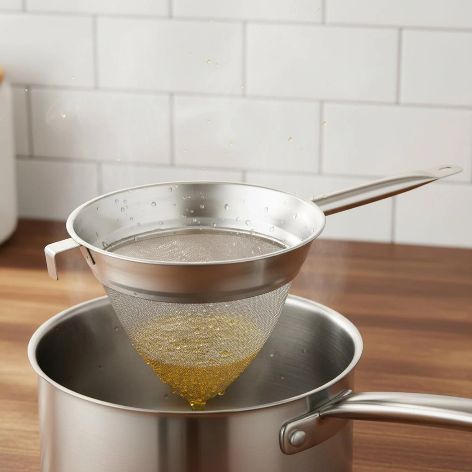 Conical Mesh Strainer Easy to Clean Funnel with Mesh Filter Food Transfer Tool Compact Storage
Conical Mesh Strainer Easy to Clean Funnel with Mesh Filter Food Transfer Tool Compact Storage