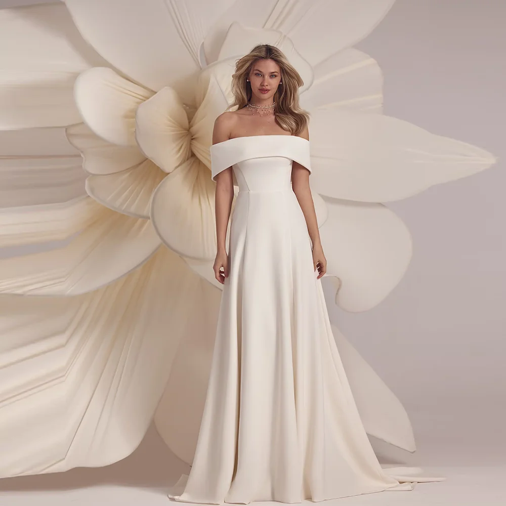 Elegant Boat Collar Satin Solid Sheath Backless and Button Wedding Dress with Trian Sleeveless Customized Vestidos De Novia
Elegant Boat Collar Satin Solid Sheath Backless and Button Wedding Dress with Trian Sleeveless Customized Vestidos De Novia