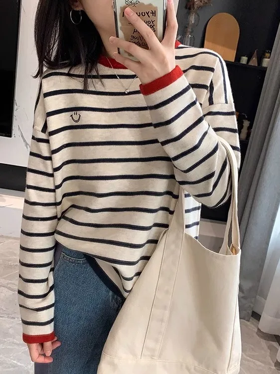 Женский вязаный свитер больших размеров, круглый, повседневный, свободный крой, полосатый узор, базовый слой, осенне-зимний топ для похудения
Женский вязаный свитер больших размеров, круглый, повседневный, свободный крой, полосатый узор, базовый слой, осенне-зимний топ для похудения