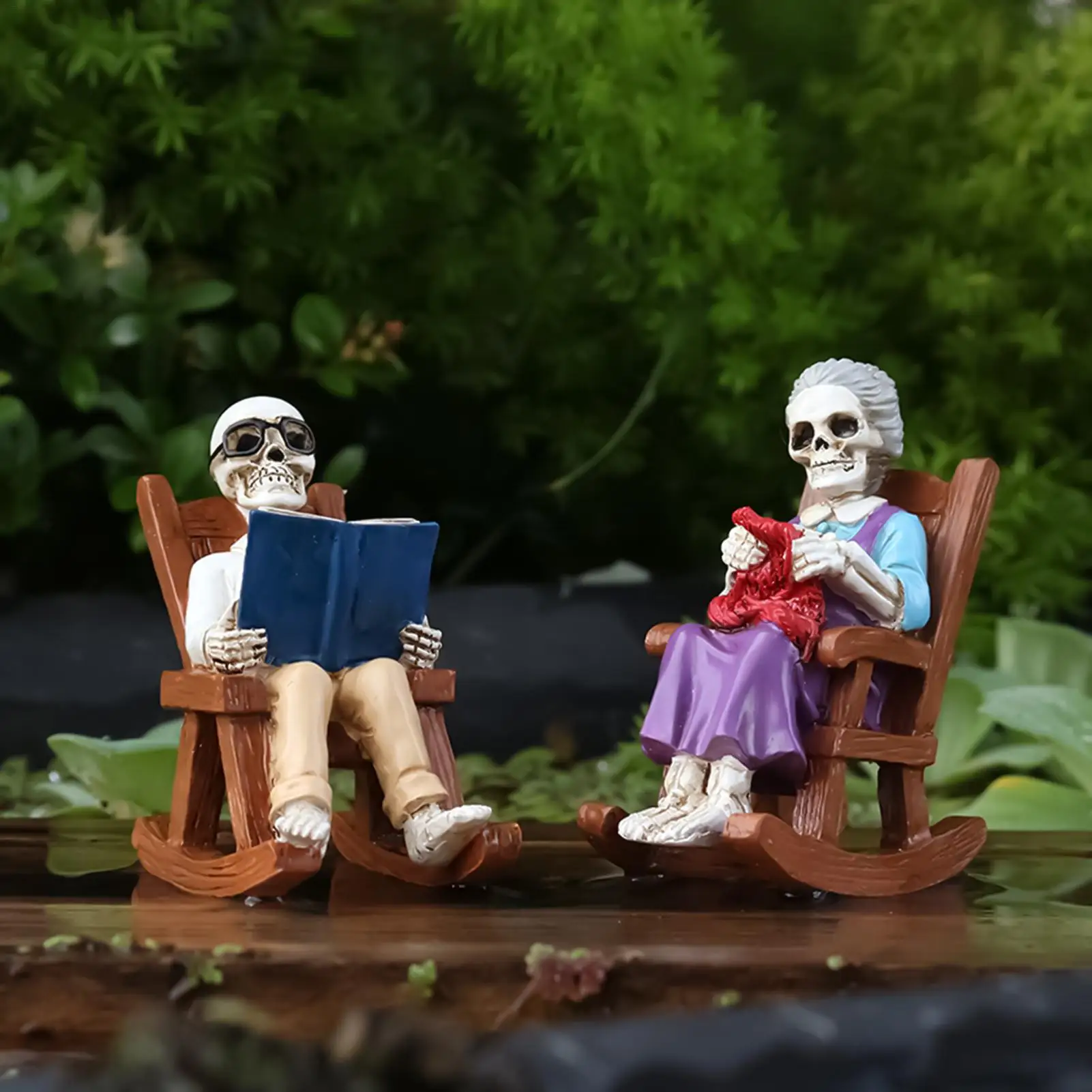 Skeleton Couple Statue Rocking Chair Skull Figurine Ornament Resin Statue Couple Reading Ornament Home Decor For Shelf Table
Skeleton Couple Statue Rocking Chair Skull Figurine Ornament Resin Statue Couple Reading Ornament Home Decor For Shelf Table