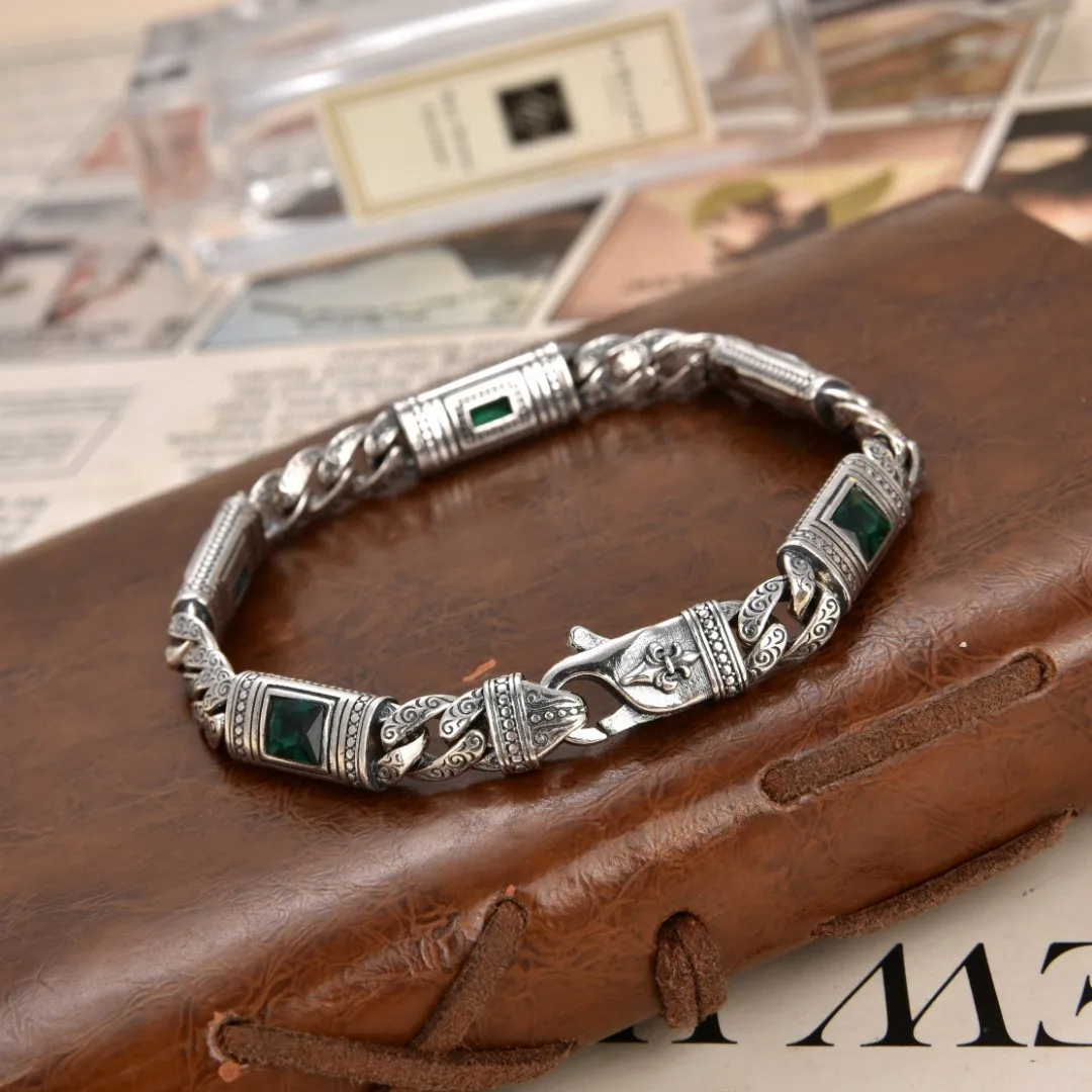 New Tang Grass Pattern Bracelet for Men and Women Cuban Chain Fashion Türkiye Style Luxury Jewelry
New Tang Grass Pattern Bracelet for Men and Women Cuban Chain Fashion Türkiye Style Luxury Jewelry