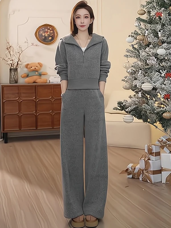 Grey Casual Sportswear Set Women's Spring Fashion High-End Short Hoodie Wide Leg Pants Two-Piece Set Anti-Aging Trendy
Grey Casual Sportswear Set Women's Spring Fashion High-End Short Hoodie Wide Leg Pants Two-Piece Set Anti-Aging Trendy