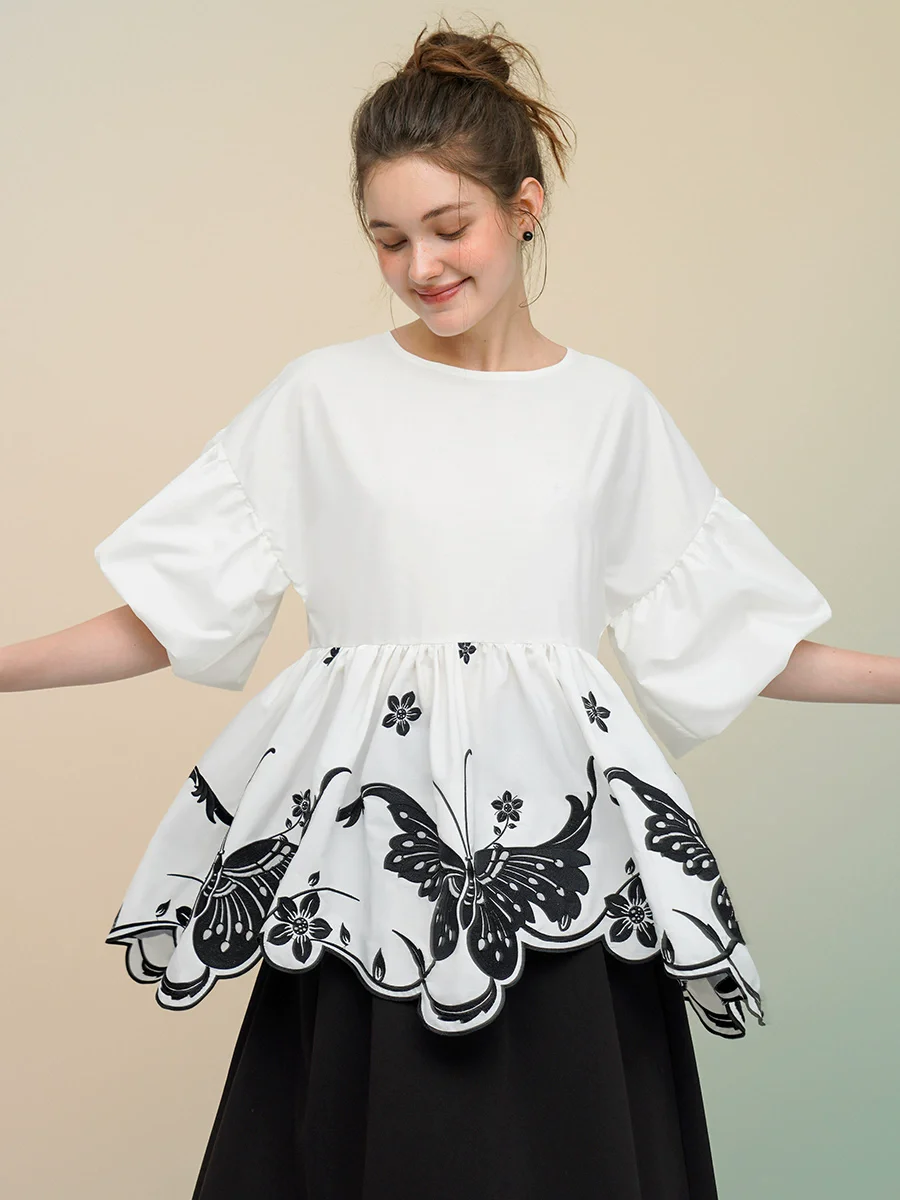 Spring Summer Original Design Women 1980s Vintage Vibes Butterfly Embroidered Roaming Lantern Sleeves Shirts/Blouse
Spring Summer Original Design Women 1980s Vintage Vibes Butterfly Embroidered Roaming Lantern Sleeves Shirts/Blouse