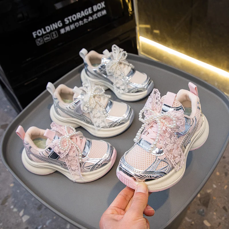 Girl's Sneakers 2025 New Lace Children Chunky Sneakers Non-slip Thick Bottom Kids Causal School Basketball Shoes Mesh Breathable
Girl's Sneakers 2025 New Lace Children Chunky Sneakers Non-slip Thick Bottom Kids Causal School Basketball Shoes Mesh Breathable