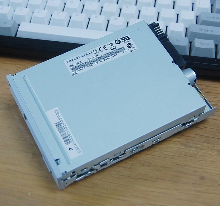 For Mitsubishi 3.5-inch built-in floppy disk drive D359M30-
For Mitsubishi 3.5-inch built-in floppy disk drive D359M30-