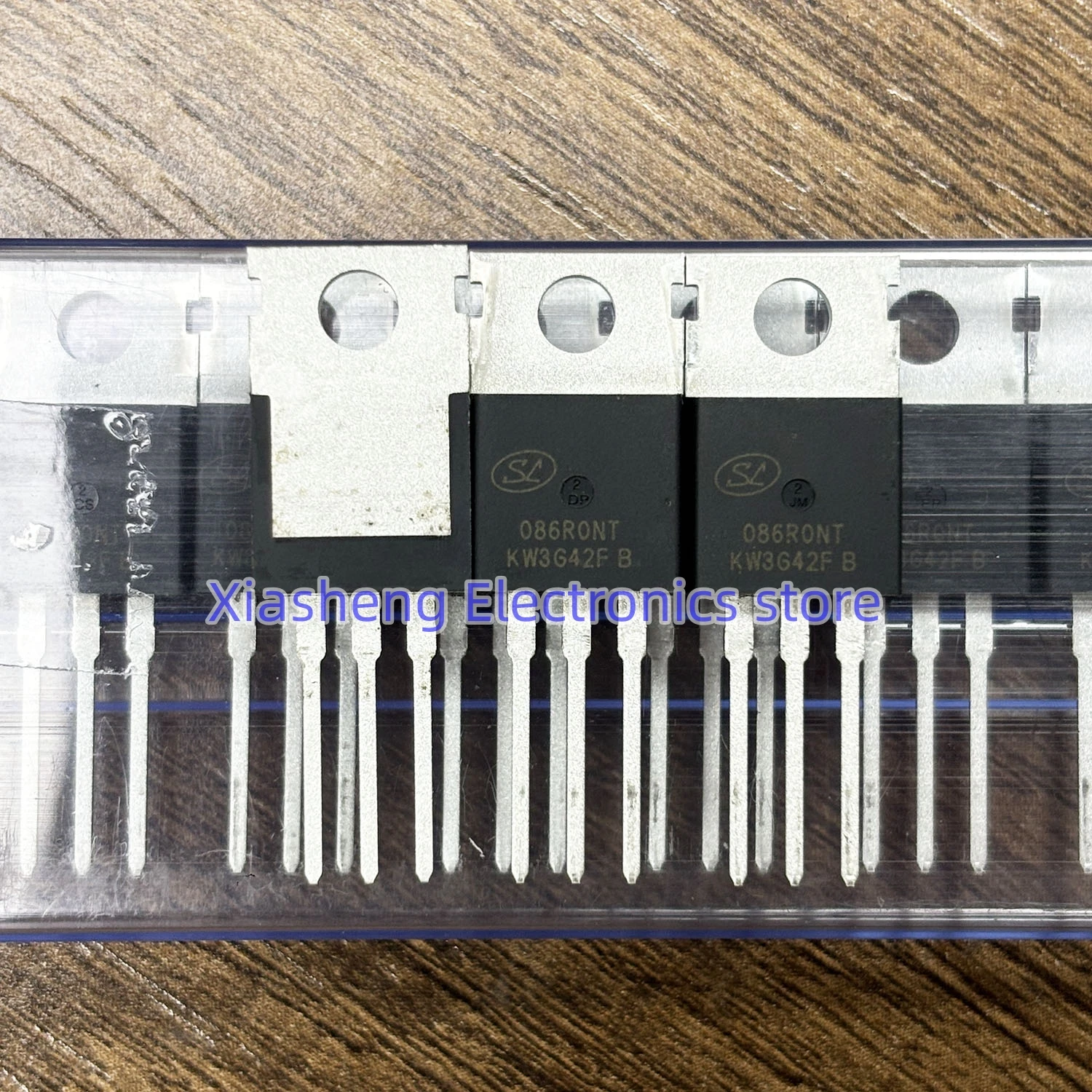 New Original 10Pcs SVG086R0NT 086R0NT TO-220 120A 80V MOSFET Field Effect Transistor In Stock Electronic Components Good Quality
New Original 10Pcs SVG086R0NT 086R0NT TO-220 120A 80V MOSFET Field Effect Transistor In Stock Electronic Components Good Quality