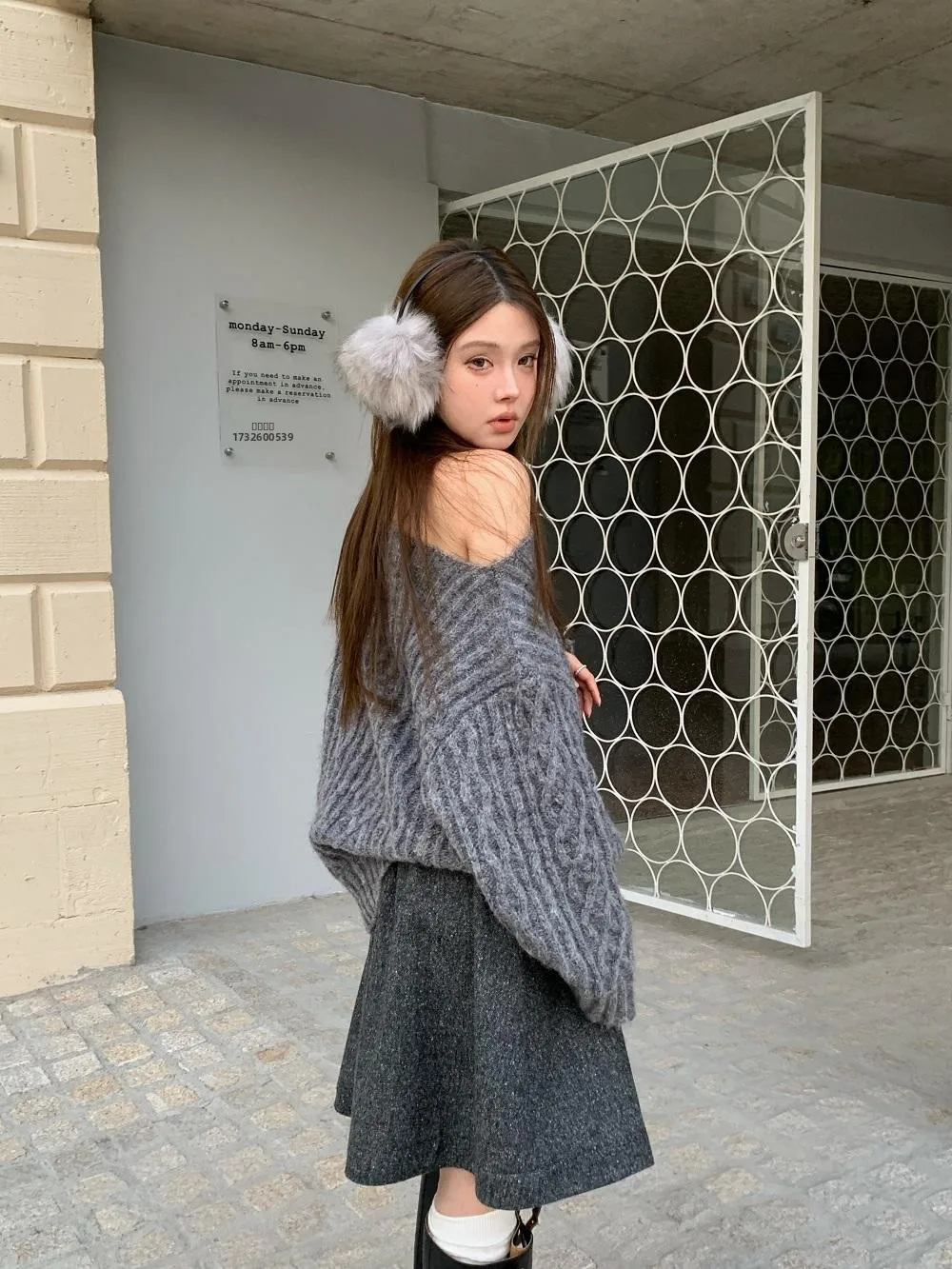 KAS Batwing Sve Knitwear Design Thi Wool Yarn Winter New Loose Sweater One-oulder Sle Long Sve Mid-Length Coat
KAS Batwing Sve Knitwear Design Thi Wool Yarn Winter New Loose Sweater One-oulder Sle Long Sve Mid-Length Coat