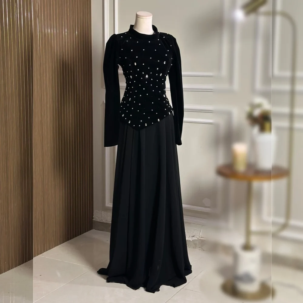 Customized Rhinestone High Collar Pleat A-line Floor-length Bespoke Occasion Dresses Classic Evening Dress Elegant Party
Customized Rhinestone High Collar Pleat A-line Floor-length Bespoke Occasion Dresses Classic Evening Dress Elegant Party