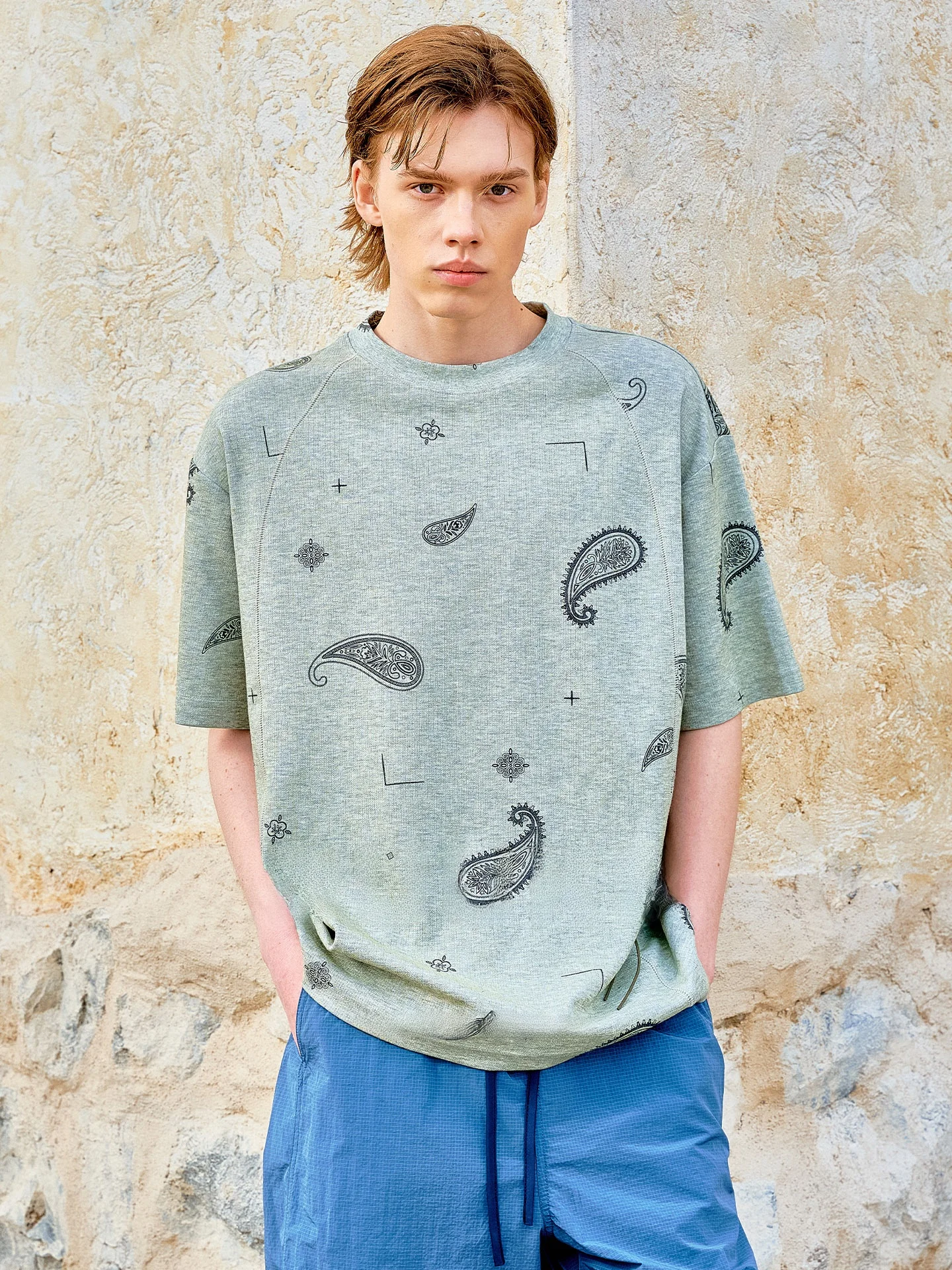 DUUKS Casual Loose Short Sleeve T-Shirt Men's Summer Thin Style Fashionable Half Sleeve Top Comfortable Cotton Blend Tee
DUUKS Casual Loose Short Sleeve T-Shirt Men's Summer Thin Style Fashionable Half Sleeve Top Comfortable Cotton Blend Tee