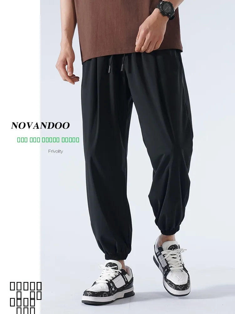 Мужские летние тонкие свободные брюки из ледяного шелка с манжетами, больших размеров, быстросохнущие, для бега и повседневной носки, длина до щиколотки, свободный крой, молодежный стиль
Мужские летние тонкие свободные брюки из ледяного шелка с манжетами, больших размеров, быстросохнущие, для бега и повседневной носки, длина до щиколотки, свободный крой, молодежный стиль