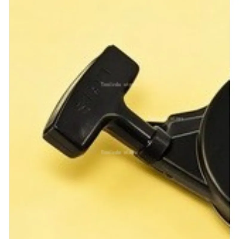 343028001901 Rebound starter pull plate suitable for GC-MT 1636/1 engine
343028001901 Rebound starter pull plate suitable for GC-MT 1636/1 engine