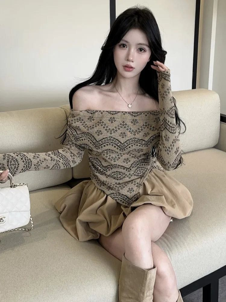 Fashionable Early Spring Two-Piece Set Lace Back Splice Knitted Top And Flower Bud Skirt Korean Style Slim Fit Casual Wear
Fashionable Early Spring Two-Piece Set Lace Back Splice Knitted Top And Flower Bud Skirt Korean Style Slim Fit Casual Wear