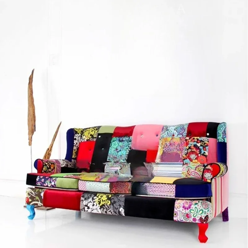 European American living room fabric splicing sofa three-person sofa multi-person
European American living room fabric splicing sofa three-person sofa multi-person