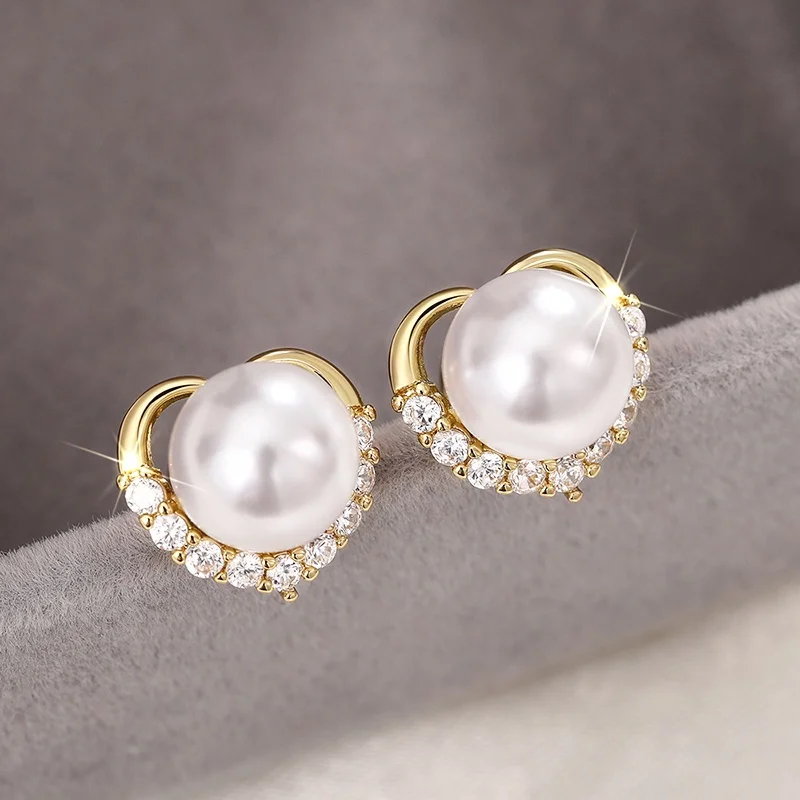 CAOSHI Sweet Cute Heart Shaped Small Stud Earrings for Women Aesthetic White Imitation Pearl Engagement Accessories Jewelry Gift
CAOSHI Sweet Cute Heart Shaped Small Stud Earrings for Women Aesthetic White Imitation Pearl Engagement Accessories Jewelry Gift