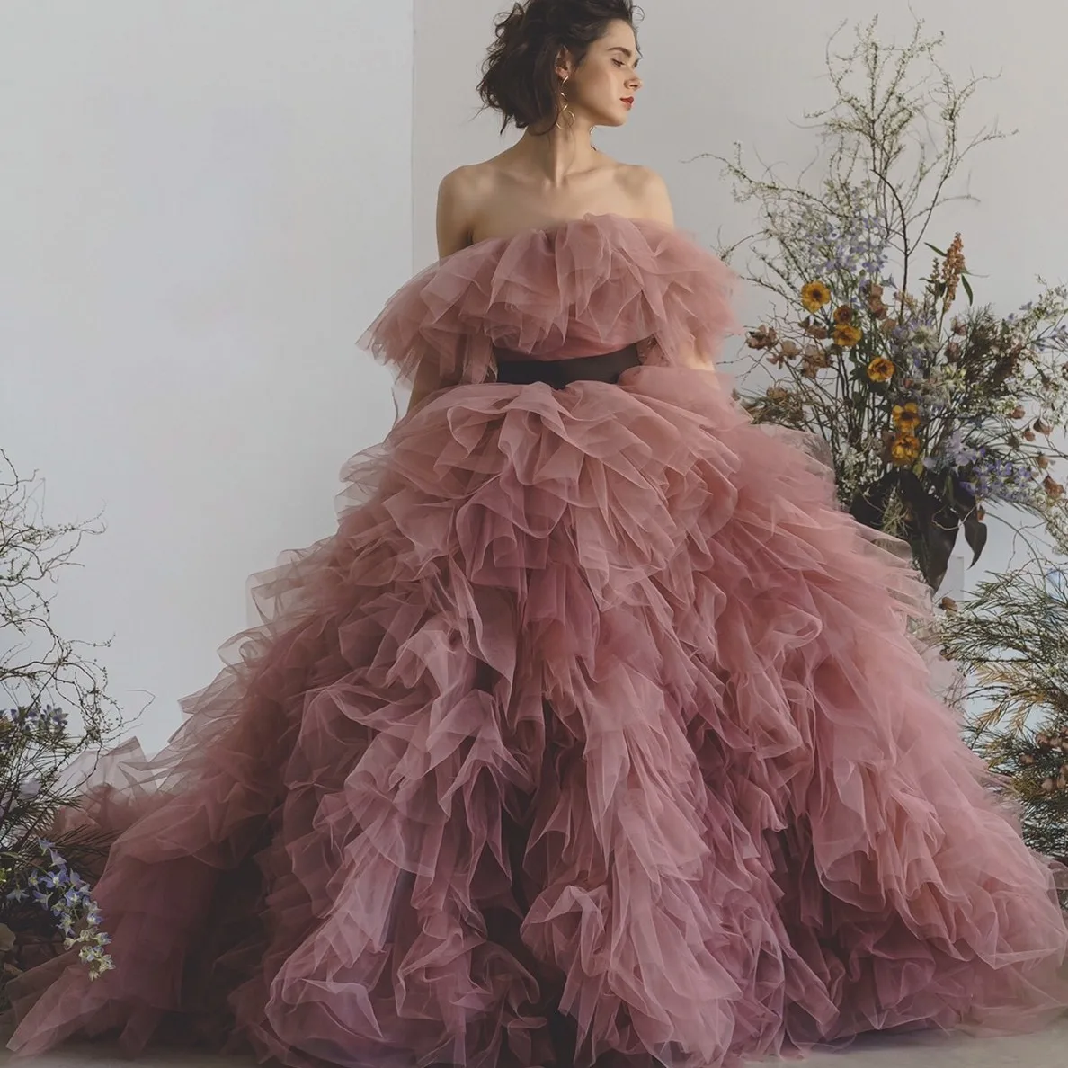 Dreamlike Unique Pink Volume Tulle Women Formal Dresses With Sash Pretty Ruffles Tulle Long Wedding Gowns Bridal Dress
Dreamlike Unique Pink Volume Tulle Women Formal Dresses With Sash Pretty Ruffles Tulle Long Wedding Gowns Bridal Dress