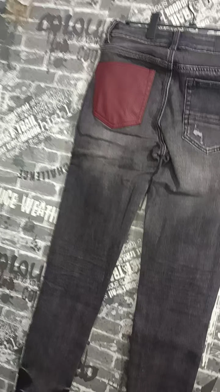 Fashionable new men's denim jeans, washed with patches, retro black gray jeans, high street fashion trend, tight fitting tapered
Fashionable new men's denim jeans, washed with patches, retro black gray jeans, high street fashion trend, tight fitting tapered