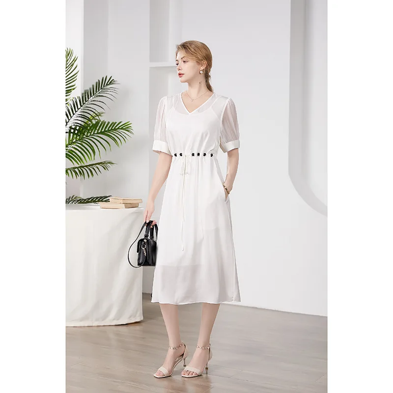 Long Silk Dress for Women, 100% Mulberry Silk, French Minimalist Style, V-neck, Simple Temperament, Summer, D4124
Long Silk Dress for Women, 100% Mulberry Silk, French Minimalist Style, V-neck, Simple Temperament, Summer, D4124
