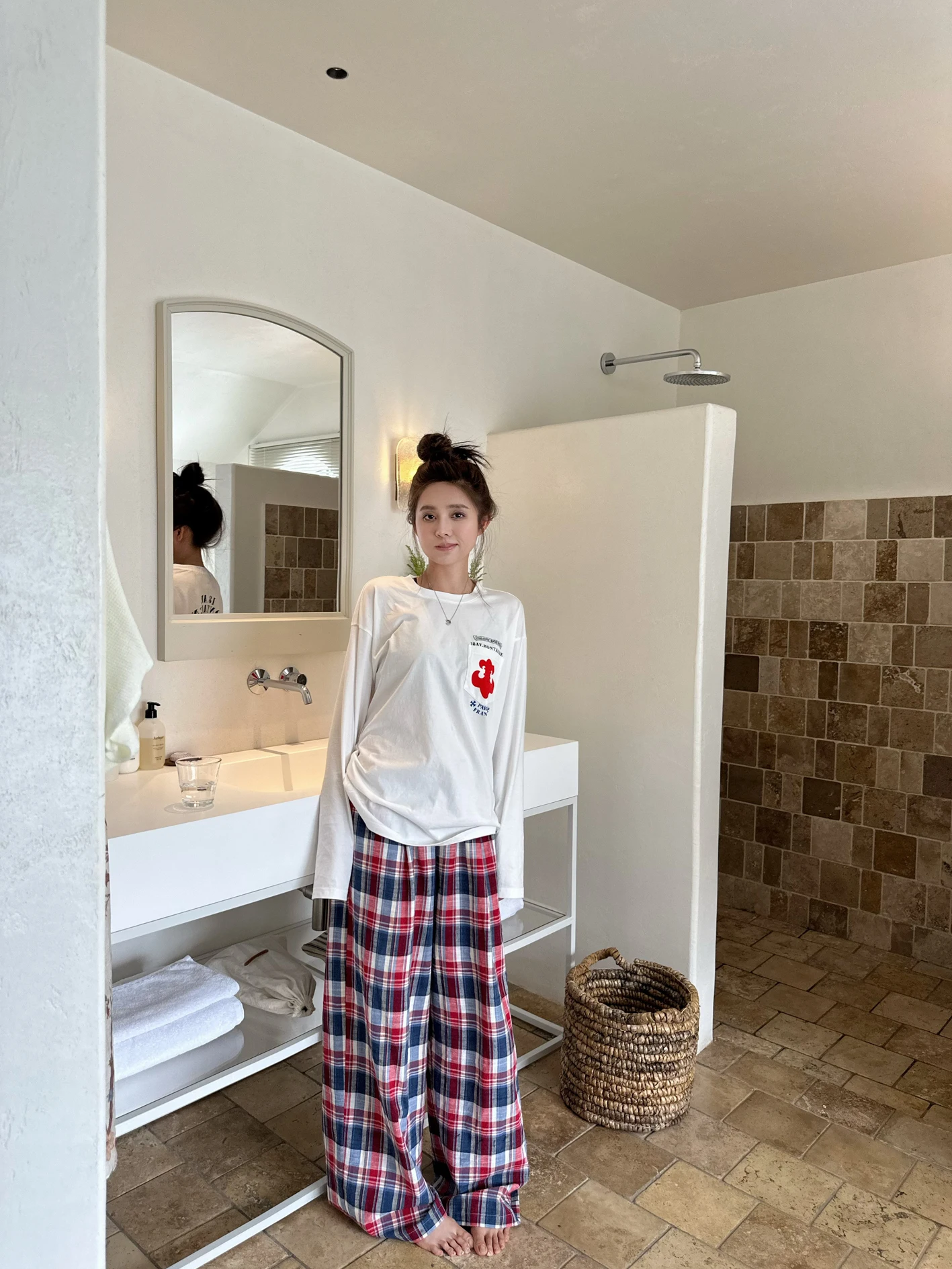 NanaByNana Anne Holiday Plaid Wide Leg Casual Pants Women Summer Lazy Cotton Straight Cut Commute Style Trousers
NanaByNana Anne Holiday Plaid Wide Leg Casual Pants Women Summer Lazy Cotton Straight Cut Commute Style Trousers