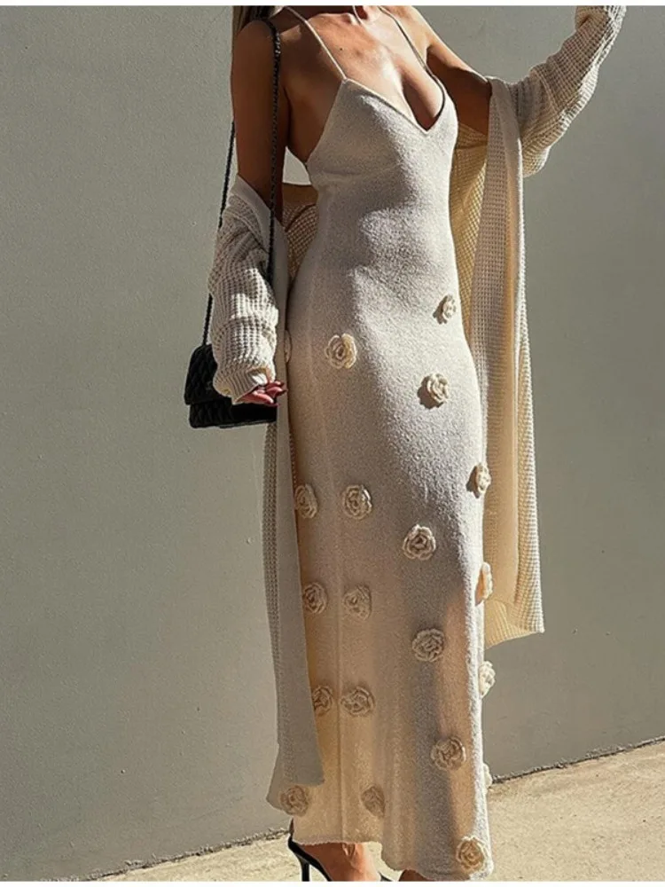 3D Flower Beach Dresses High Street Deep V-neck Sleeveless Backless Dress Sexy Backless Long Dress 2024 Summer
3D Flower Beach Dresses High Street Deep V-neck Sleeveless Backless Dress Sexy Backless Long Dress 2024 Summer