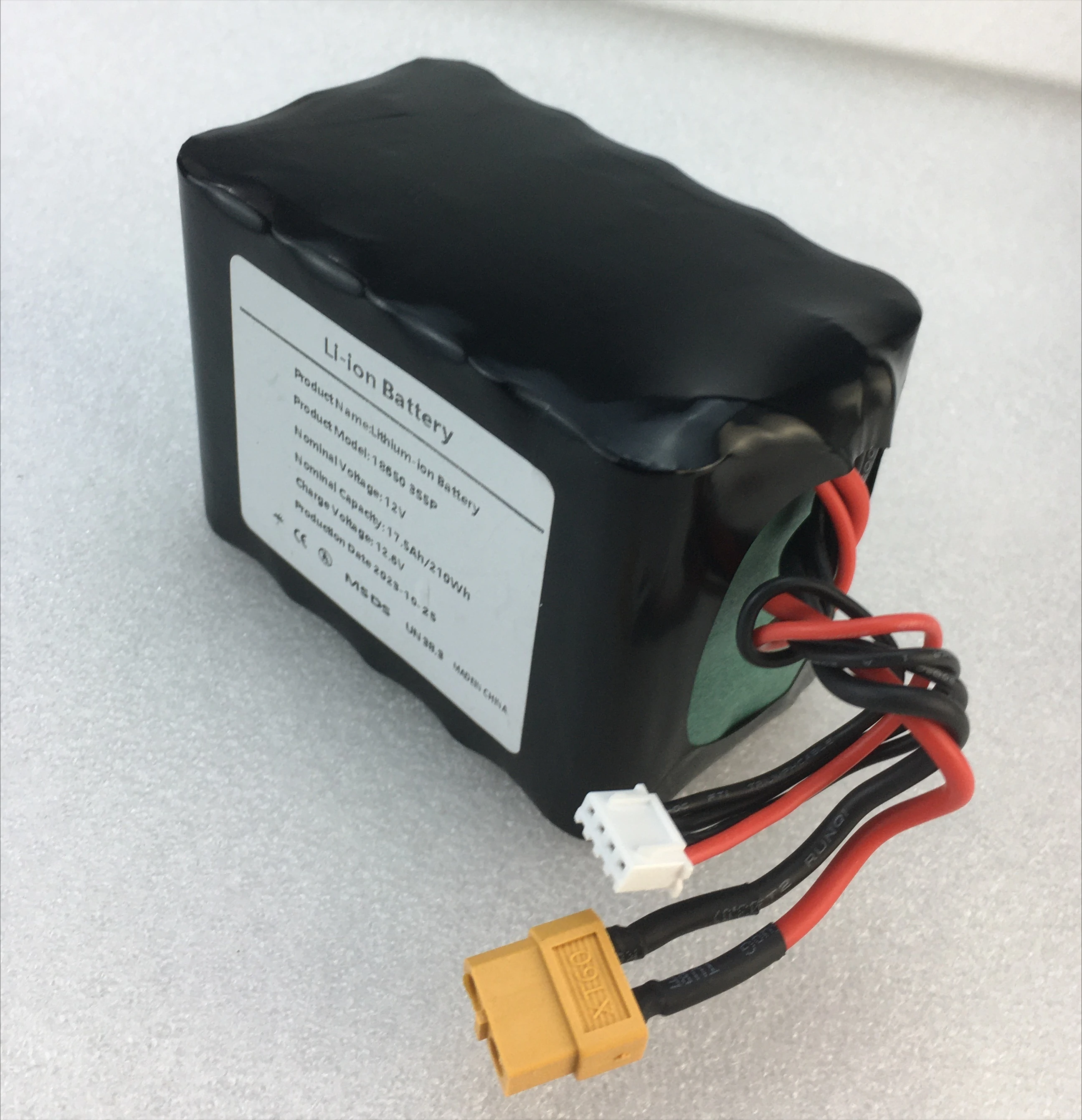 3S5P 12V 17.5Ah 2026 UAV Rechargeable Li-ion Battery 12.6V High Capacity for Various RC Airplane Quadrotor XH2.54-4P XT60
3S5P 12V 17.5Ah 2026 UAV Rechargeable Li-ion Battery 12.6V High Capacity for Various RC Airplane Quadrotor XH2.54-4P XT60