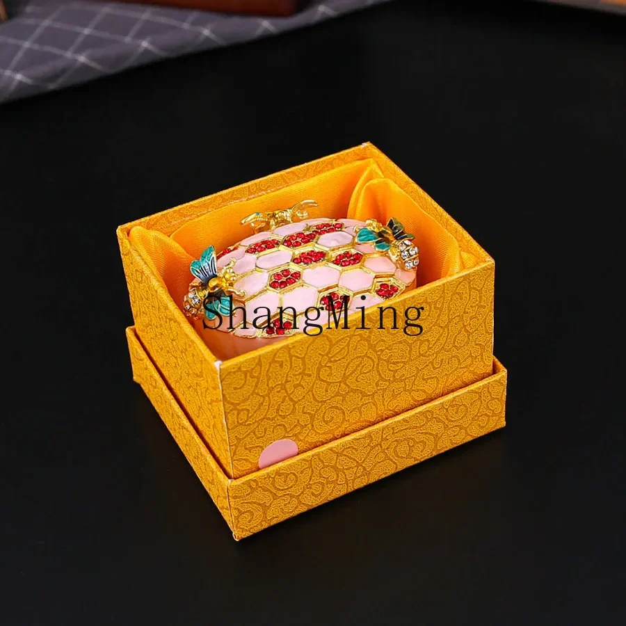 CLL Enamel Craft Bee Honeycomb Lace Organizer Jewelry Box Ring Stud Earrings Necklace Box Dresser Ornaments
CLL Enamel Craft Bee Honeycomb Lace Organizer Jewelry Box Ring Stud Earrings Necklace Box Dresser Ornaments