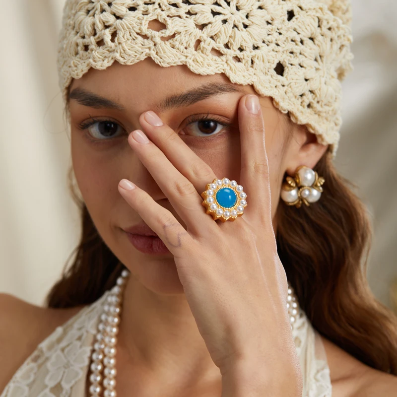 Vintage Pearl Ring Natural Large Sunflower Blue Stone Woman Wedding Accessories Gold Color Luxury Designer Jewelry Trends 2025
Vintage Pearl Ring Natural Large Sunflower Blue Stone Woman Wedding Accessories Gold Color Luxury Designer Jewelry Trends 2025