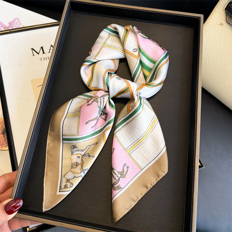 Hijab Neckerchief Square Scarf Silk Luxury Female Shawls Wraps Headscarf Bandanas Ribbon Hair Bands Designer Luxury Accesories
Hijab Neckerchief Square Scarf Silk Luxury Female Shawls Wraps Headscarf Bandanas Ribbon Hair Bands Designer Luxury Accesories
