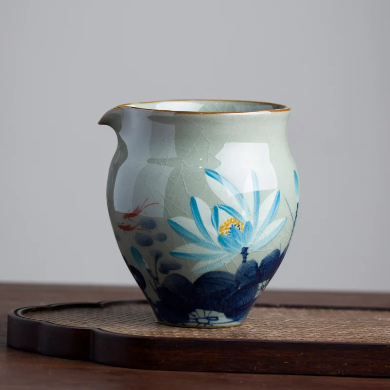 Handmade Jingdezhen Ancient Clay Blue Lotus Flower Public Cup Tea Cup Underglaze Blue Porcelain Tea Set Fair aring Cup
Handmade Jingdezhen Ancient Clay Blue Lotus Flower Public Cup Tea Cup Underglaze Blue Porcelain Tea Set Fair aring Cup