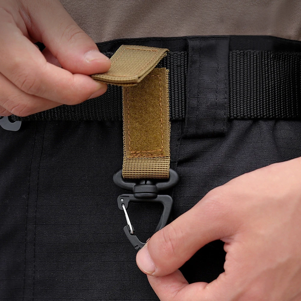 Outdoor Tactical Backpack Hanging Buckle 360° Rotating Single-point Olecranon Buckle Multi-function Triangle Ring Keychain
Outdoor Tactical Backpack Hanging Buckle 360° Rotating Single-point Olecranon Buckle Multi-function Triangle Ring Keychain