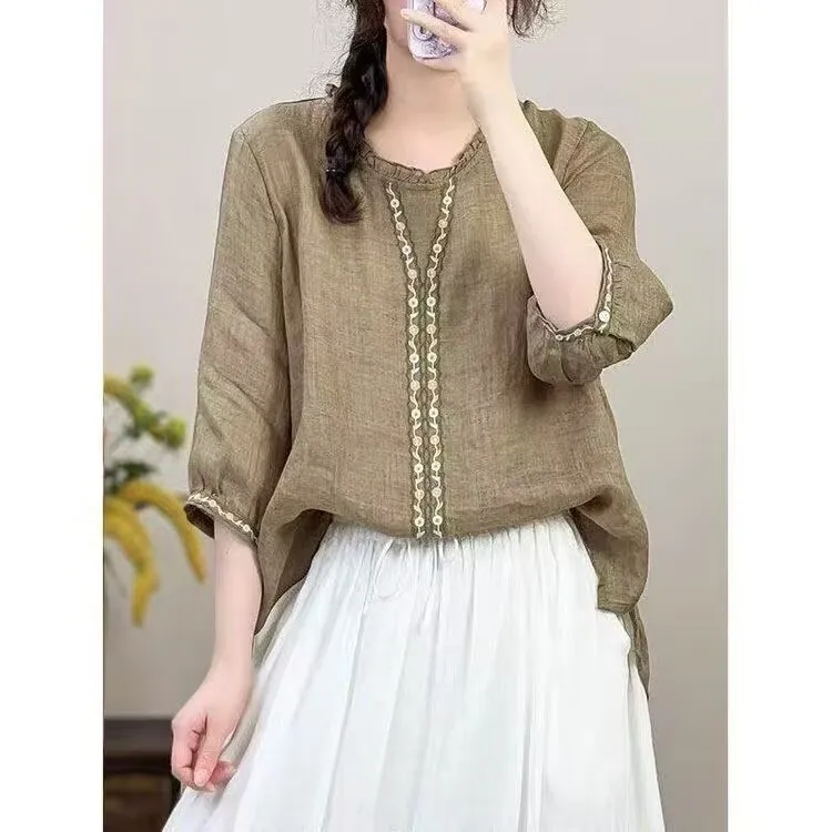 Slimming Effect plus Size Women's T-Shirt Cotton Linen Embroidered Loose Fit Summer New Style Thin Cotton Linen Base Shirt
Slimming Effect plus Size Women's T-Shirt Cotton Linen Embroidered Loose Fit Summer New Style Thin Cotton Linen Base Shirt