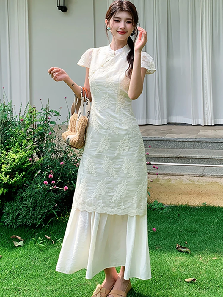 Summer White Jacquard Short Sleeve Stand Collar Dress Women Elegant Patchwork Ruffled Long Dress 2025 Korean Bodycon Party Dress
Summer White Jacquard Short Sleeve Stand Collar Dress Women Elegant Patchwork Ruffled Long Dress 2025 Korean Bodycon Party Dress