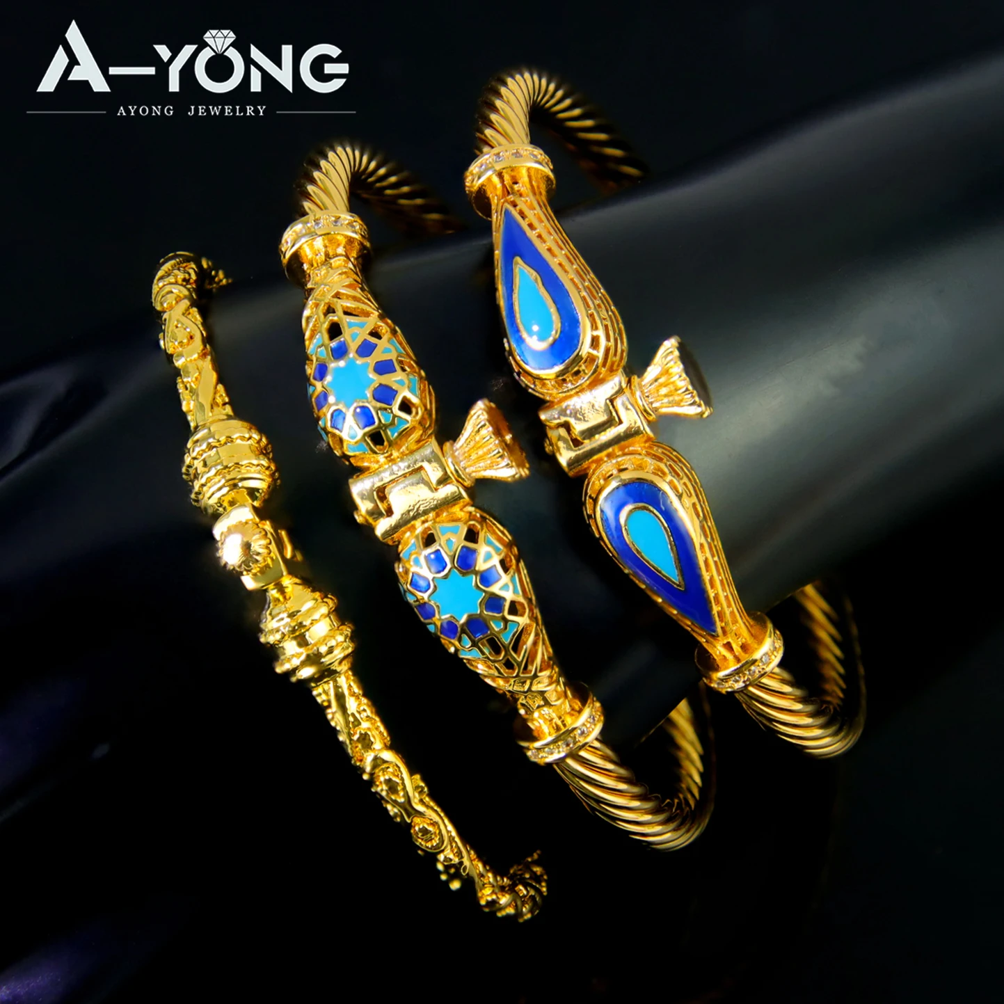 Arabic Islamic Gold Color Bracelet 21k Gold Plated Retro Enamel Cuff Bangles Dubai Women Luxury Ramadan Jewelry Gifts
Arabic Islamic Gold Color Bracelet 21k Gold Plated Retro Enamel Cuff Bangles Dubai Women Luxury Ramadan Jewelry Gifts