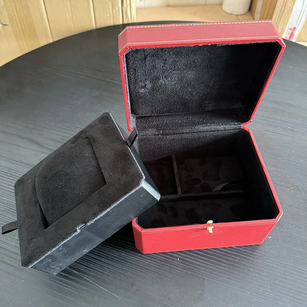 Rectangle Fashion Red High Quality Display Watch Box with Paper Bag Card Black Velvet for Luxury Brand Gift Packing Box Case
Rectangle Fashion Red High Quality Display Watch Box with Paper Bag Card Black Velvet for Luxury Brand Gift Packing Box Case