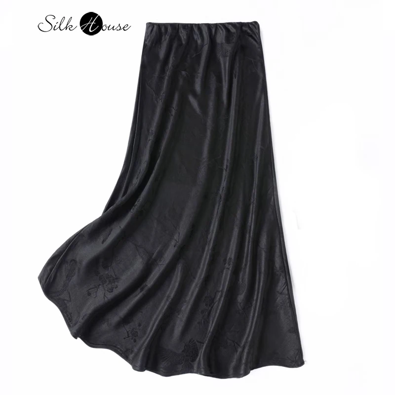2025 Women's Fashion Spring New Heavy Satin 100% Natural Mulberry Silk Fragrance Cloud Yarn Slant Cutting Slim Black Skirt
2025 Women's Fashion Spring New Heavy Satin 100% Natural Mulberry Silk Fragrance Cloud Yarn Slant Cutting Slim Black Skirt