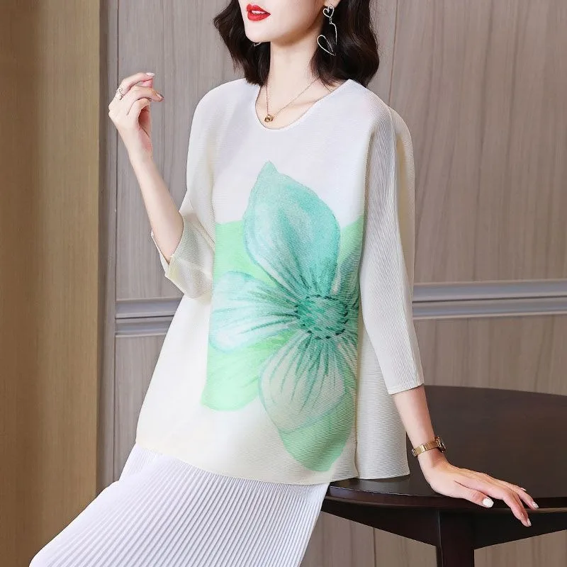 Summer Fashion Loose Elastic T-shirt Female 2023 Temperament Print Pleated O Neck Three Quarter Sleeve T Shirt Female Top
Summer Fashion Loose Elastic T-shirt Female 2023 Temperament Print Pleated O Neck Three Quarter Sleeve T Shirt Female Top