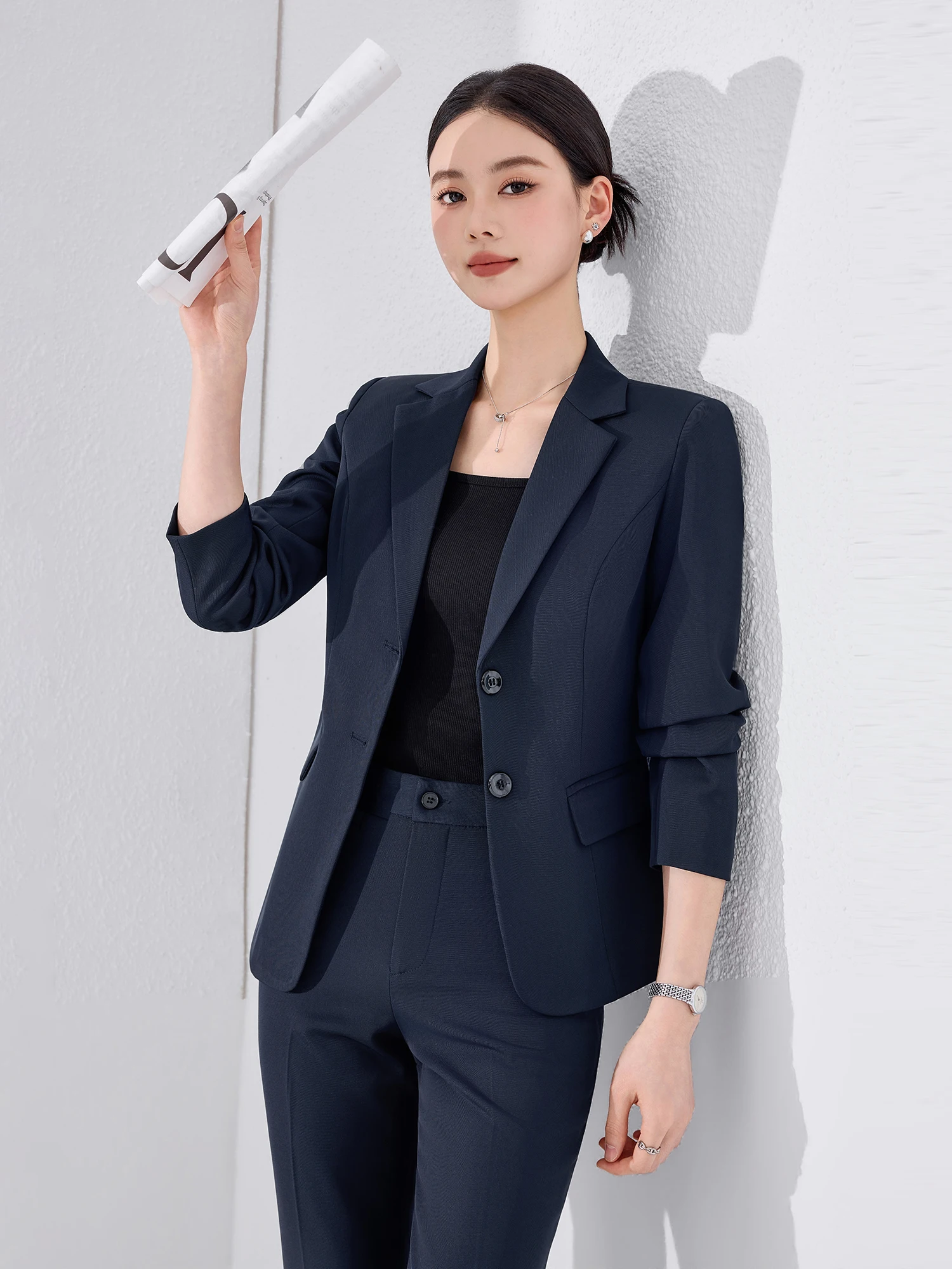 Slim Fit Tailored Suit Jacket Women's New 2026 Royal Blue Waist-Cinching Interview Outfit Professional Formal Wear Polyester ...
Slim Fit Tailored Suit Jacket Women's New 2026 Royal Blue Waist-Cinching Interview Outfit Professional Formal Wear Polyester ...