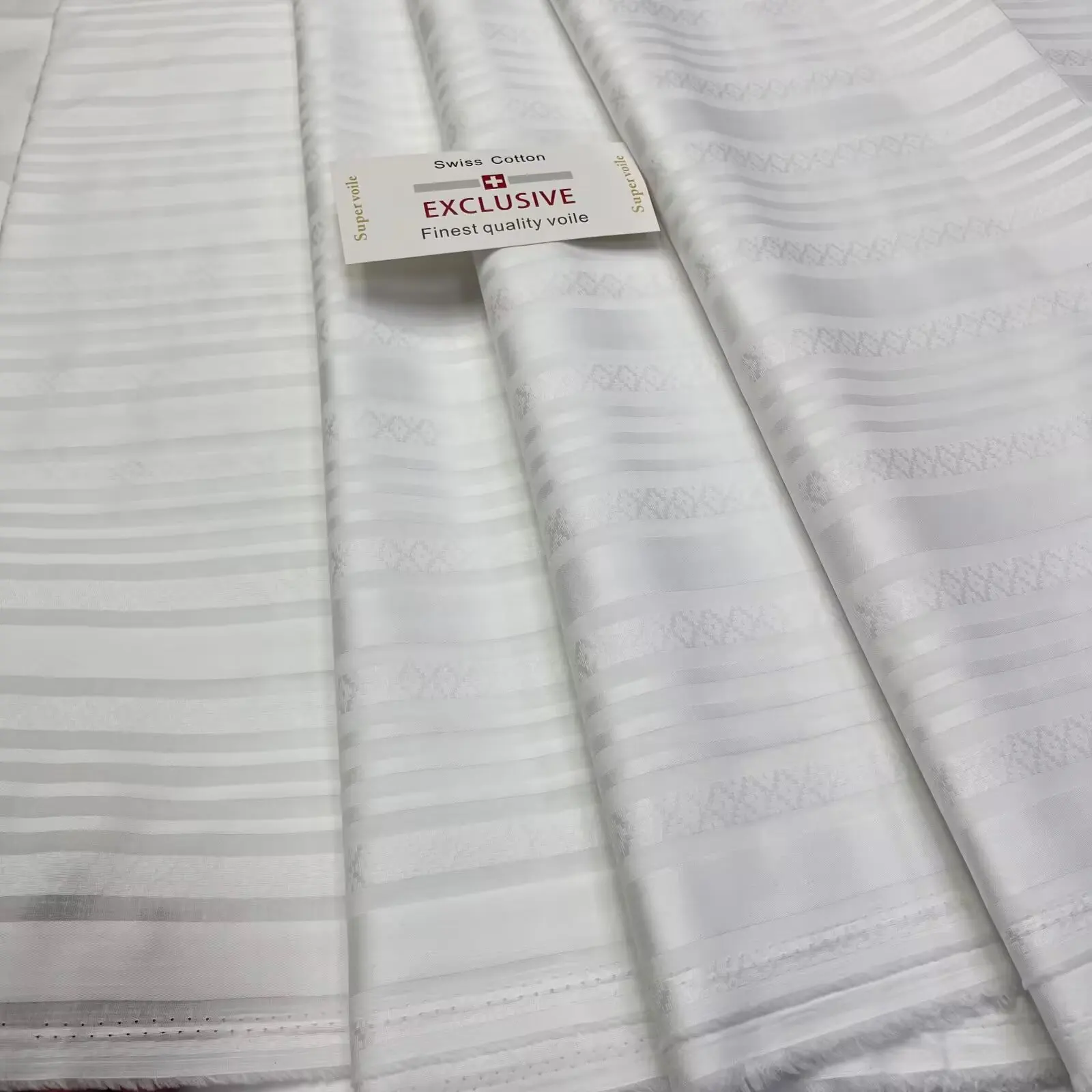 African Fabrics Soft Atiku Cotton Fabric For Men Suit Making Swiss Material 100% Cotton Atiku Fabric for Clothes Sewing 16A53
African Fabrics Soft Atiku Cotton Fabric For Men Suit Making Swiss Material 100% Cotton Atiku Fabric for Clothes Sewing 16A53