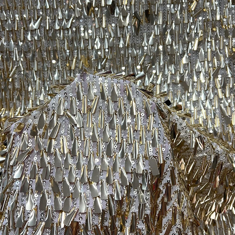 1 Yard Long Strip Sequin Fabric Metallic Texture Designer Fabric Formal Attire Stage Performance Costume Diy Sewing Material
1 Yard Long Strip Sequin Fabric Metallic Texture Designer Fabric Formal Attire Stage Performance Costume Diy Sewing Material
