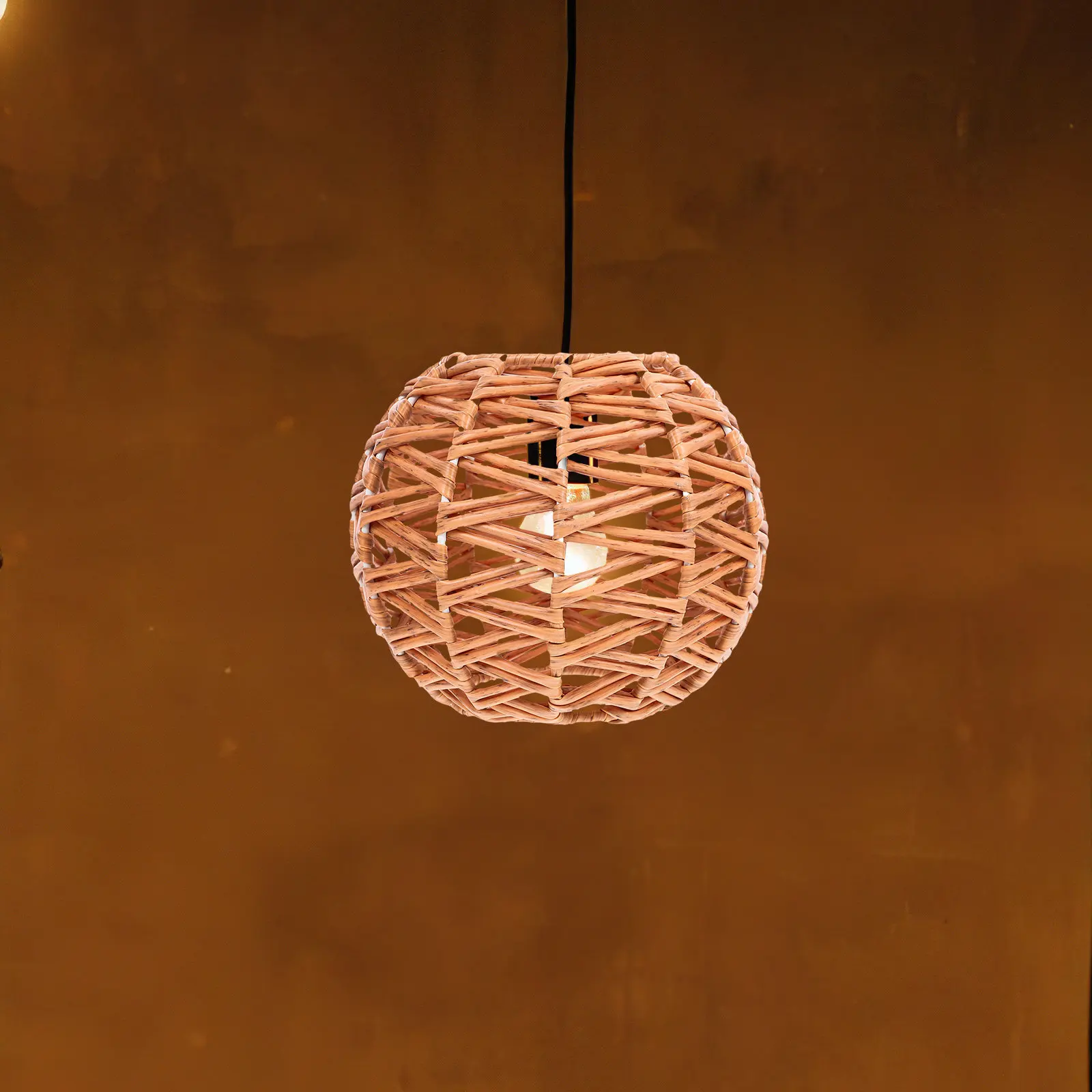 Vintage Pendant Lamp Shade Handwoven Faux Rattan Woven Lampshade for Ceiling Dining Room Kitchen Cafe Porch Loft Hallway Rustic
Vintage Pendant Lamp Shade Handwoven Faux Rattan Woven Lampshade for Ceiling Dining Room Kitchen Cafe Porch Loft Hallway Rustic