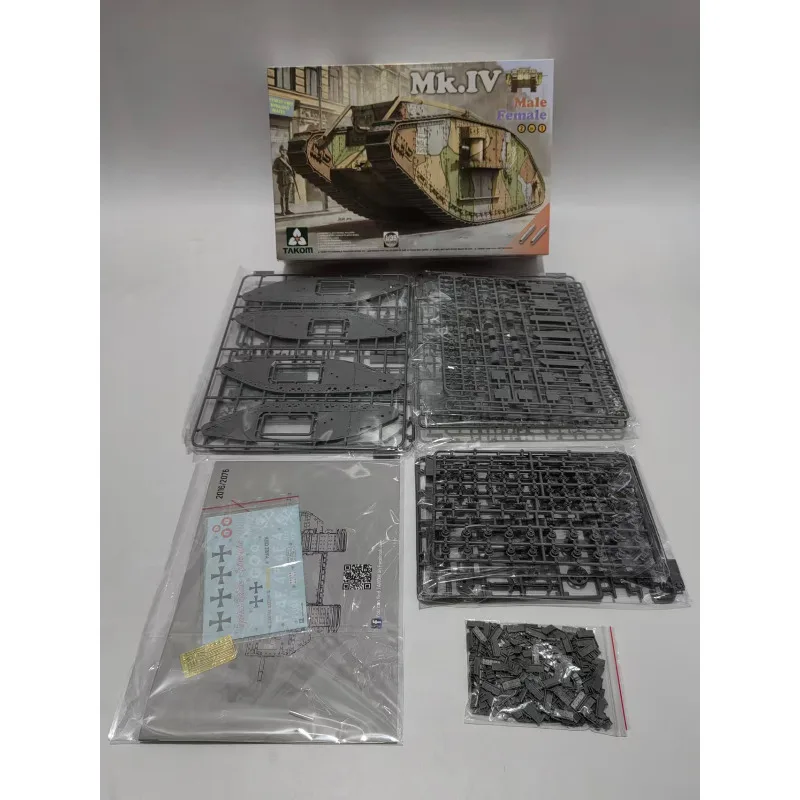 Takom 2076 1/35 Тяжелый боевой танк времен Первой мировой войны Mk.IV Male/Female 2 в 1, пластиковый конструктор
Takom 2076 1/35 Тяжелый боевой танк времен Первой мировой войны Mk.IV Male/Female 2 в 1, пластиковый конструктор