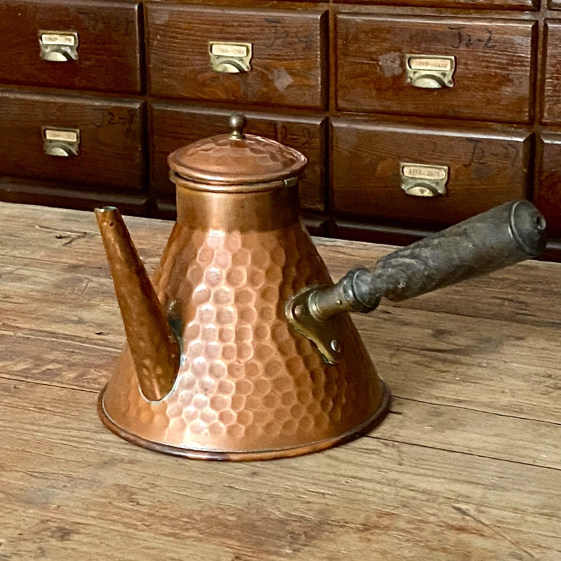 Coffee pot red copper teapot tinned retro French coffee utensils 
Coffee pot red copper teapot tinned retro French coffee utensils