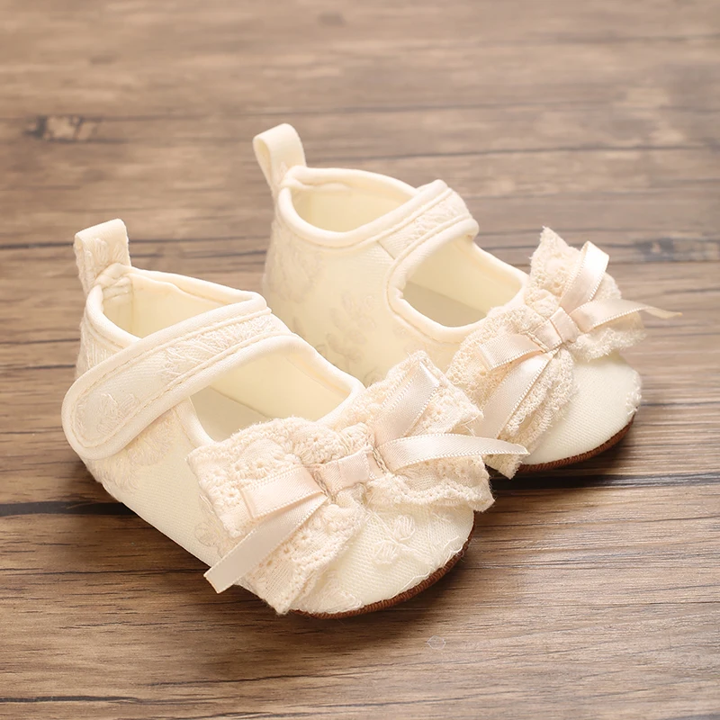 HAIZHIW Infant Cotton is soft Shoes Summer Baby Wedding Dress Flat Shoes Newborn Crib Shoes First Walkers Prewalkers Shoes
HAIZHIW Infant Cotton is soft Shoes Summer Baby Wedding Dress Flat Shoes Newborn Crib Shoes First Walkers Prewalkers Shoes 