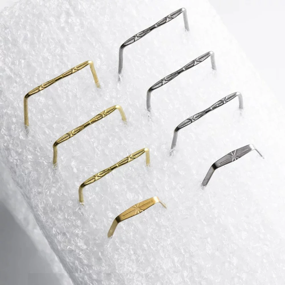 100pcs/Lot Copper 10/12/14/16/18mm Chrome & Gold Color Clips / Pins Beads Metal Connector, Chandelier Parts Lamp Accessories
100pcs/Lot Copper 10/12/14/16/18mm Chrome & Gold Color Clips / Pins Beads Metal Connector, Chandelier Parts Lamp Accessories